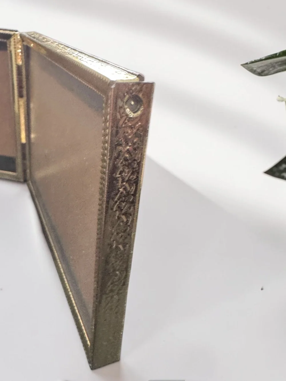 Vintage Hinged Double Picture Frame Gold Tone Ornate Folding Tabletop 3x5 Photos